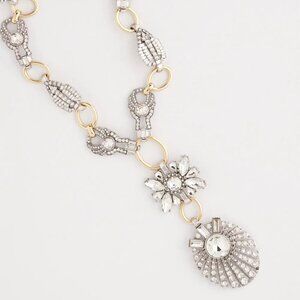 new CHICO'S art deco crystal y necklace